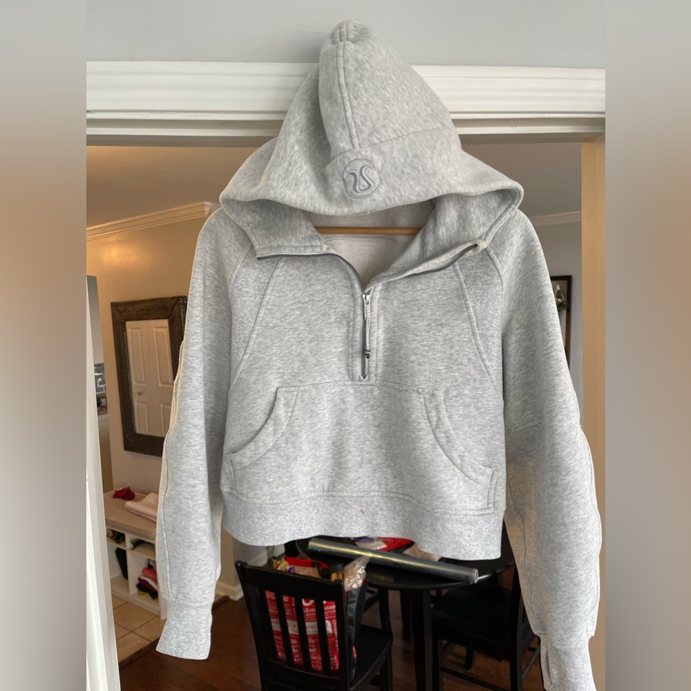 Lululemon Scuba Half Zip Cropped Hoodie